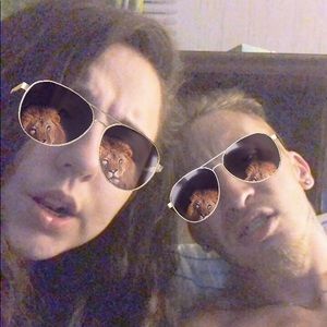 Meet your Posher, Luis